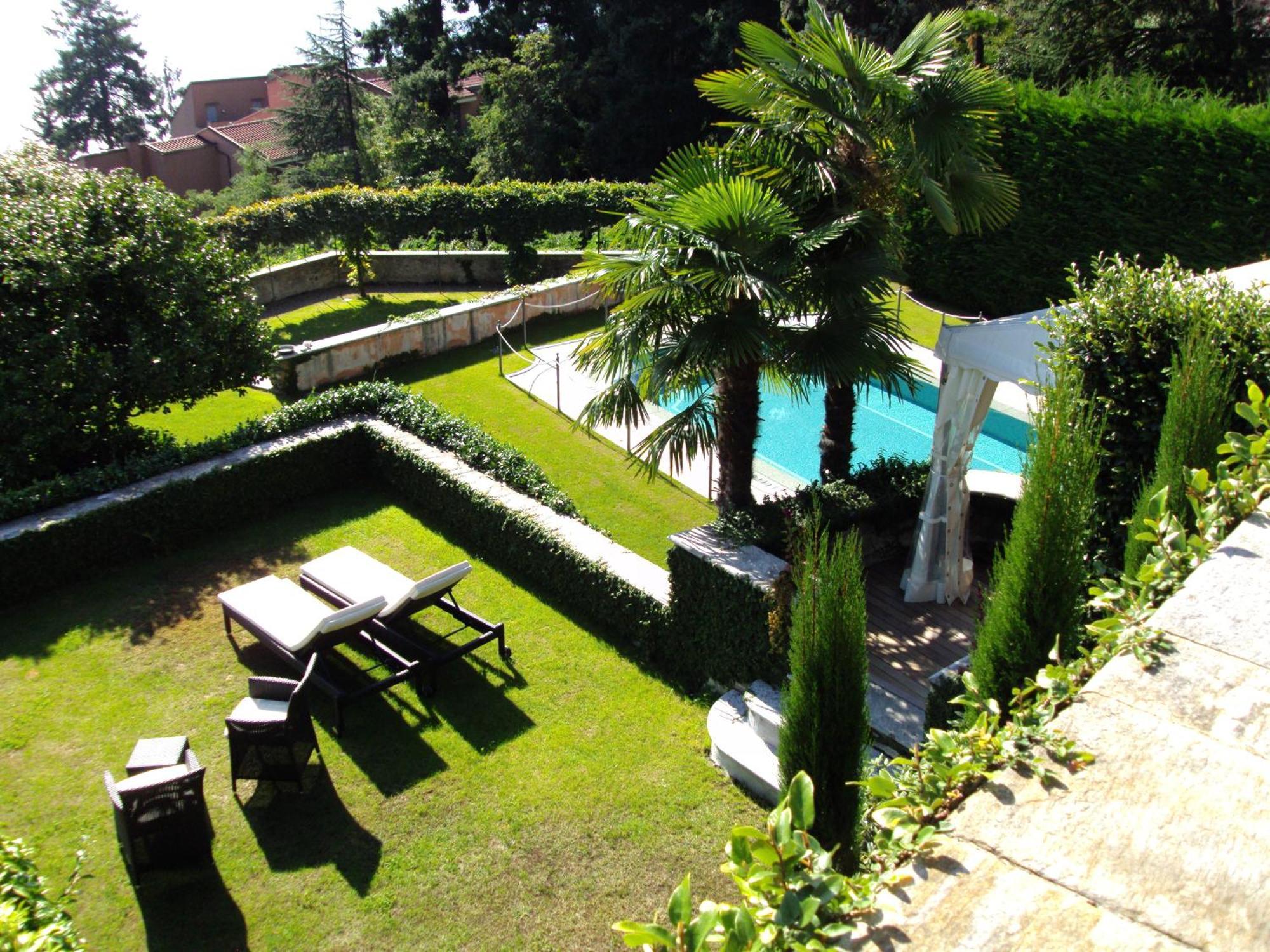 Relais Villa Margherita Oggebbio Bagian luar foto
