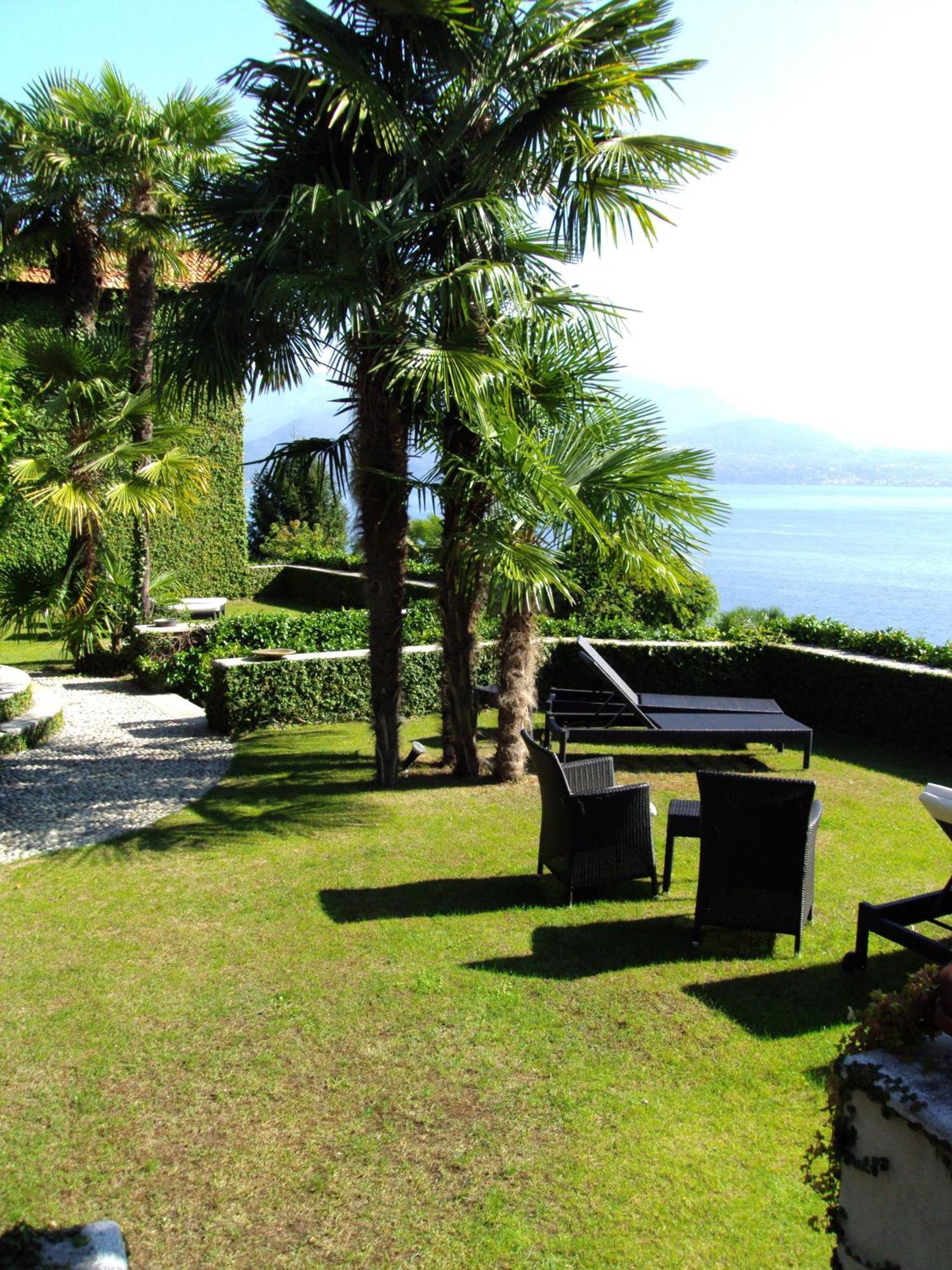Relais Villa Margherita Oggebbio Bagian luar foto
