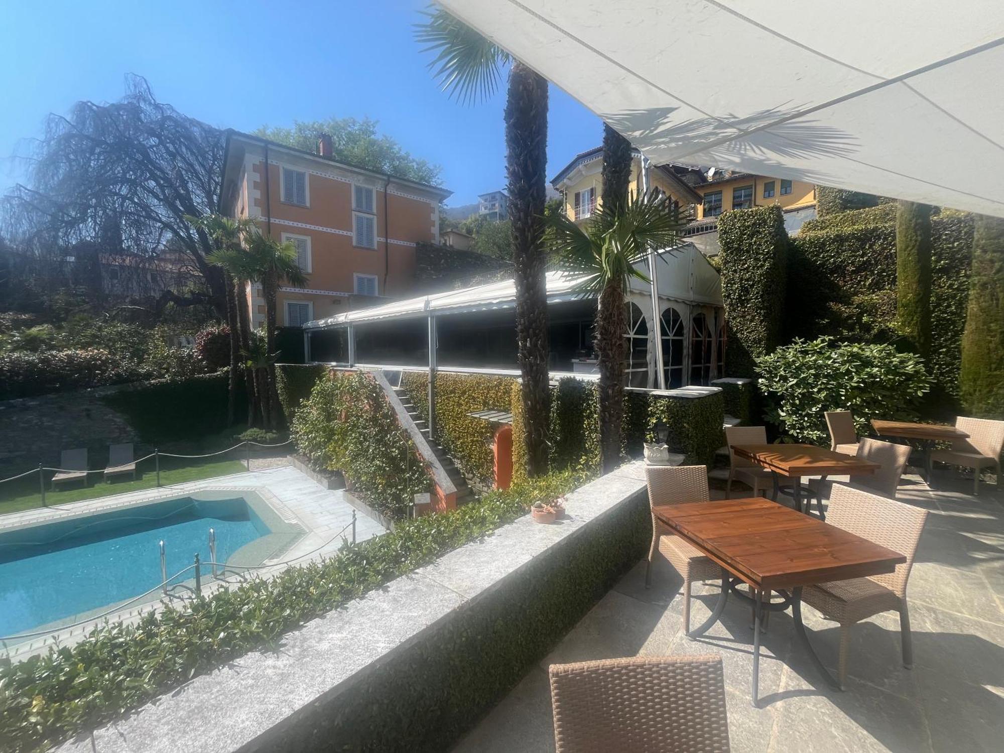 Relais Villa Margherita Oggebbio Bagian luar foto