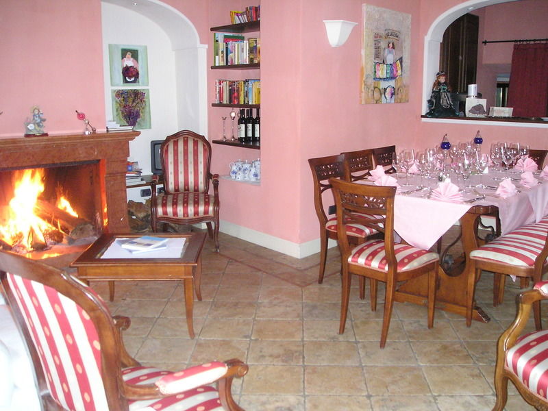 Relais Villa Margherita Oggebbio Bagian luar foto