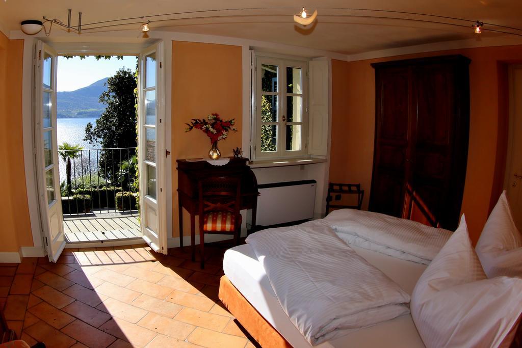 Relais Villa Margherita Oggebbio Bagian luar foto