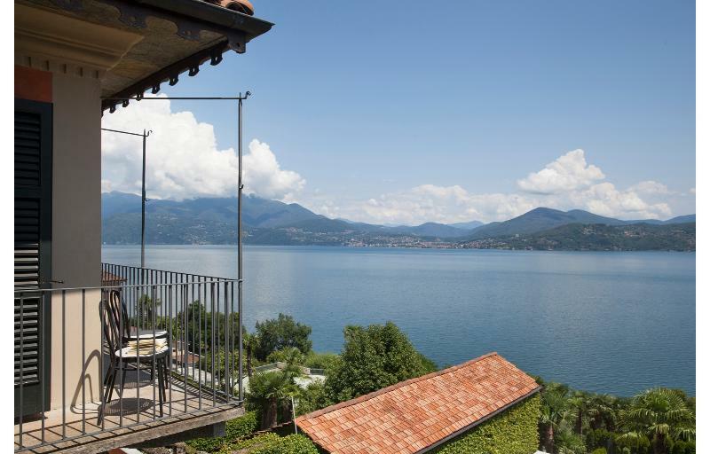 Relais Villa Margherita Oggebbio Bagian luar foto